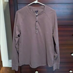 Men’s long sleeve Henley